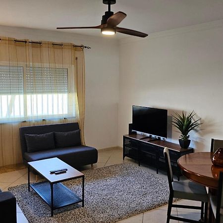 Harbour'S Way, Spacious And Cosy Apartment, With Ac Olhão المظهر الخارجي الصورة